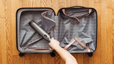 خشکشویی چمدان